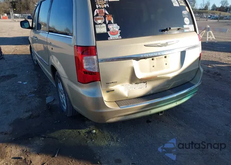 2011 Chrysler Town & Country Touring из США, поврежденный, VIN 2A4RR5DG7BR702093